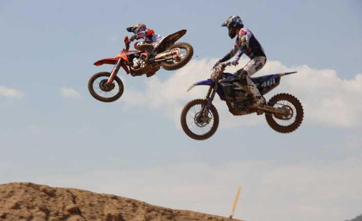 Afyonkarahisar Belediyesi ile Türkiye Motosiklet Federasyonu işbirliğinde düzenlenen Dünya Motokros