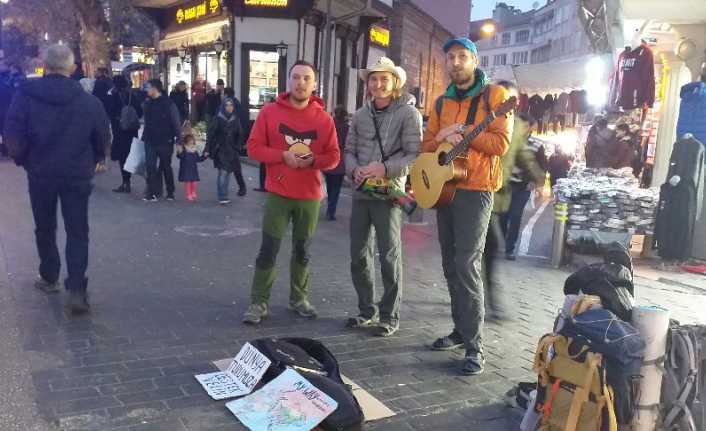 Biri Rus, ikisi Ukraynalı 3 kafadar, 5 yıl önce işlerini