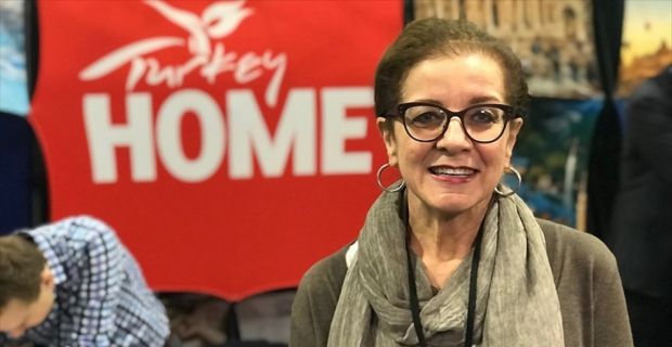 Dünyaca ünlü seyahat yazarı Schultz, "Türkiye gençlik hayallerimin ülkesi. Herkes