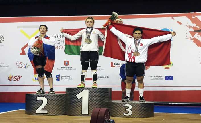 Gençler ve 23 Yaş Altı Avrupa Halter Şampiyonası’nda kadınlar 69