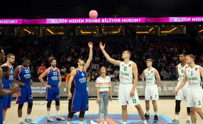 THY Euroleague’in 2. haftasında Anadolu Efes, sahasında karşılaştığı Litvanya ekibi