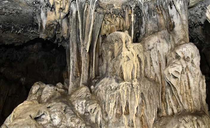 Gümüşhane’nin Torul ilçesine bağlı Arılı köyünde bulunan ve bir dönem