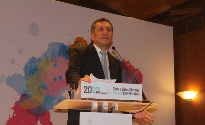 Milli Eğitim Bakanı Ziya Selçuk, "Eğitimde ’bir şey yapmamız lazımın