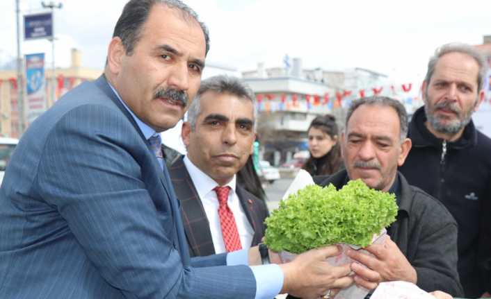 Erzincan’da Gül-Celal Toraman Mesleki ve Teknik Anadolu Lisesinde okuyan öğrenciler