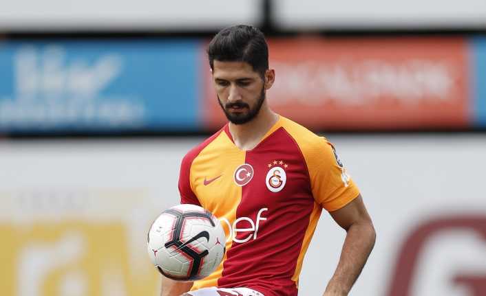 Galatasaray’ın yeni transferi Emre Akbaba’nın sarı-kırmızılı kulübe maliyeti belli oldu.