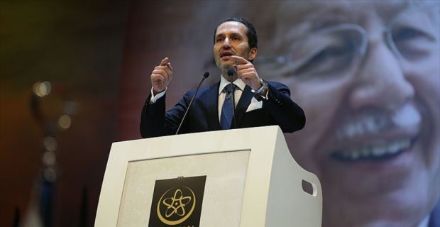 Eski başbakanlardan Necmettin Erbakan vefatının 7. yıl dönümünde, "Konuştuğunu yapan