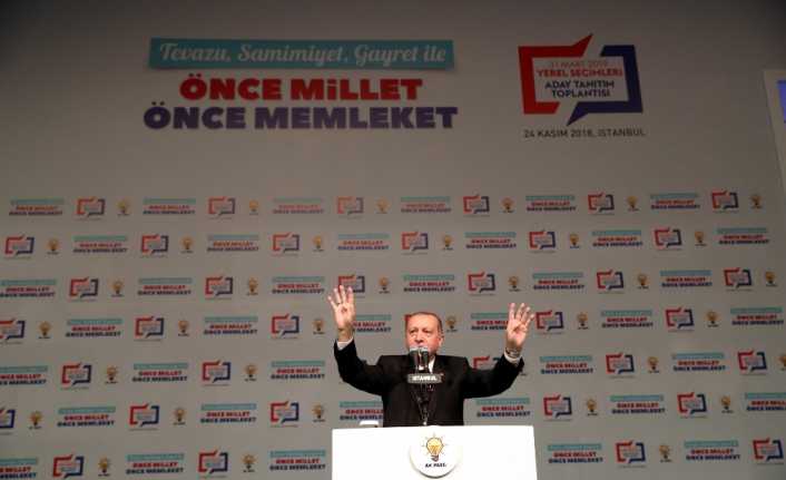 Cumhurbaşkanı Erdoğan, Haliç Kongre Merkezi’nde düzenlenen AK Parti Belediye Başkan