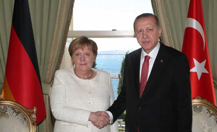 Cumhurbaşkanı Recep Tayyip Erdoğan, Suriye Zirvesi öncesinde Almanya Başbakanı Angela