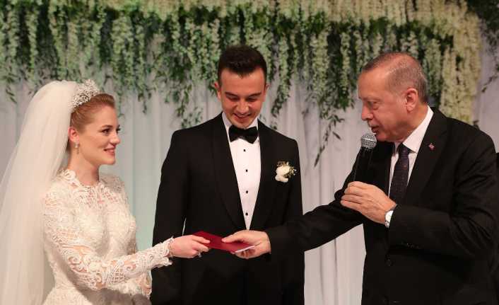 Cumhurbaşkanı Recep Tayyip Erdoğan, Denizli’de gerçekleştirdiği programı kapsamında eski Ekonomi