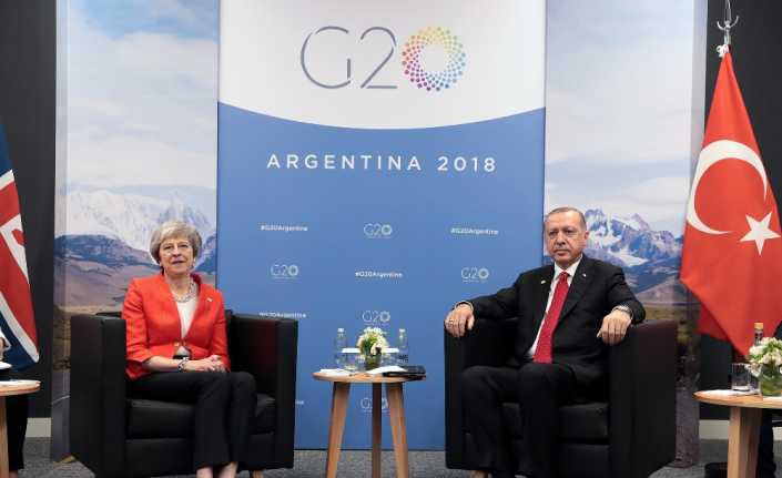 Cumhurbaşkanı Recep Tayyip Erdoğan, Buenos Aires’teki temasları kapsamında İngiltere Başbakanı