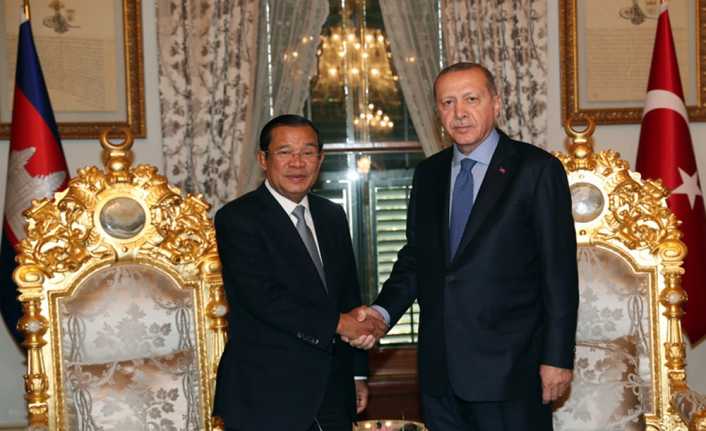 Cumhurbaşkanı Recep Tayyip Erdoğan, Mabeyn Köşkü’nde Kamboçya Başbakanı Hun Sen’i