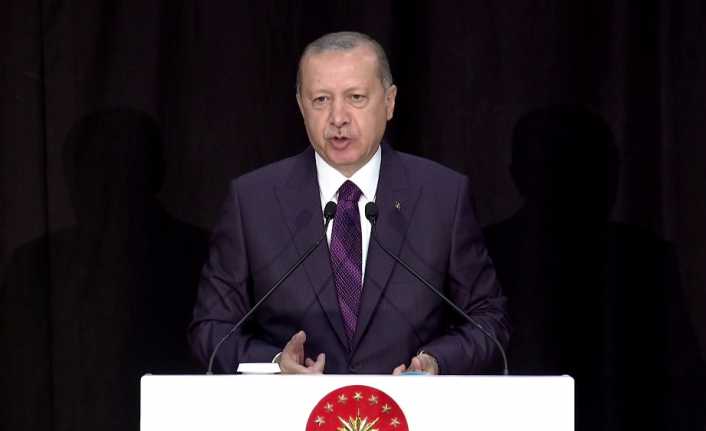Cumhurbaşkanı Recep Tayyip Erdoğan, eğitim-öğretim sisteminin çocuklara öz güven duygusu