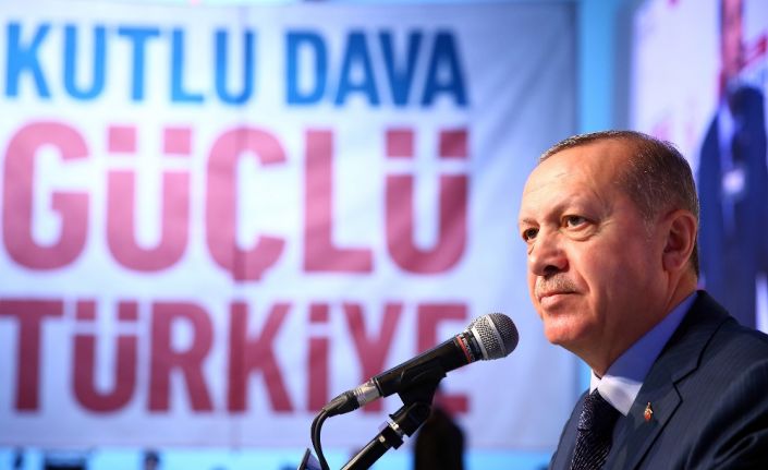 Cumhurbaşkanı Recep Tayyip Erdoğan, MİT’in Kosova’daki FETÖ operasyonuyla ilgili Kosova