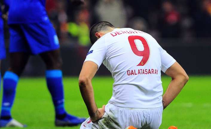 Galatasaray’ın golcü futbolcusu Eren Derdiyok, Porto maçında kaçırdığı gollerden sonra