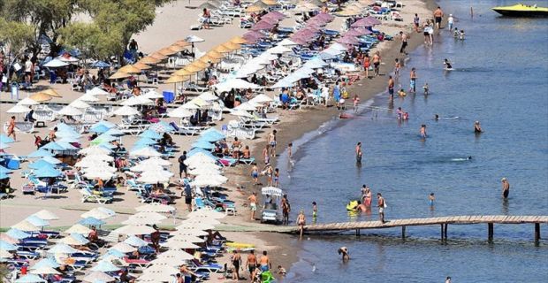 TÜRSAB Başkanı Ulusoy, "Beklentimiz 2018 yılında erken rezervasyon kapsamında tatile