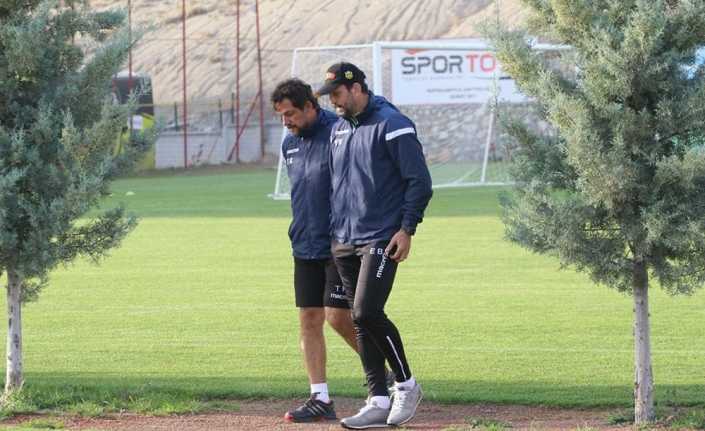 E.Y. Yeni Malatyaspor’un teknik direktörü Erol Bulut, "Şu an tablo