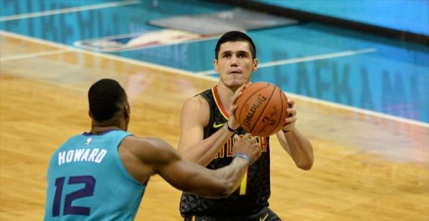 NBA'de Atlanta Hawks forması giyen Ersan İlyasova, Los Angeles Clippers'a