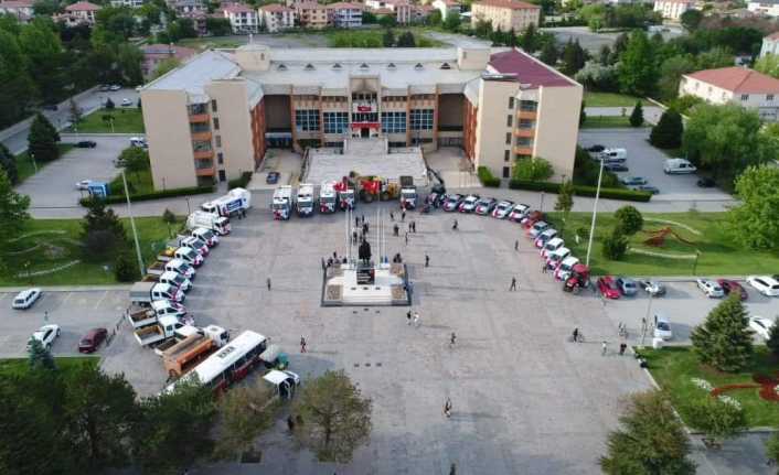Erzincan Belediyesi araç parkını genişletmeye devam ediyor