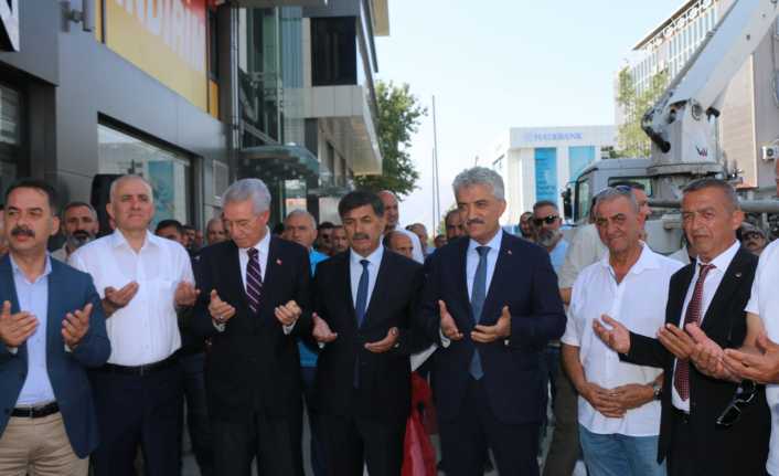 Erzincan Ticaret ve Sanayi Odası yeni hizmet binasının temel atma