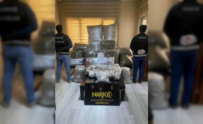 Erzincan’da 161 kilo 364 gram uyuşturucu skunk ele geçirildi