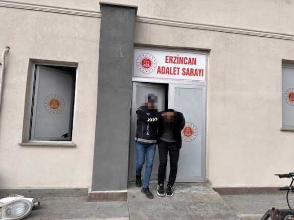 Erzincan’da ülkeye kaçak yollarla girdiği tespit edilen 7 göçmen ile