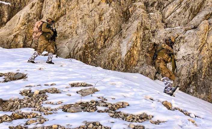 Erzincan’ın Kemah ilçesi kırsalında tespit edilen 8 ayrı noktadaki sığınak