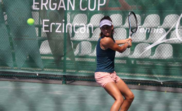 Erzincan’da İlk Kez Uluslararası Tenis Turnuvası Düzenlendi Uluslararası Erzincan Ergan Cup (Tennis Europe) Turnuvası düzenlenen açılış programıyla