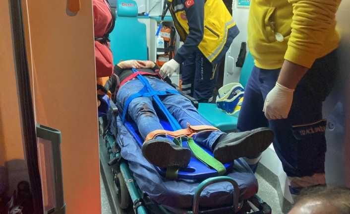 Erzincan'da otomobilin takla atması sonucu 1 kişi öldü, 2 kişi