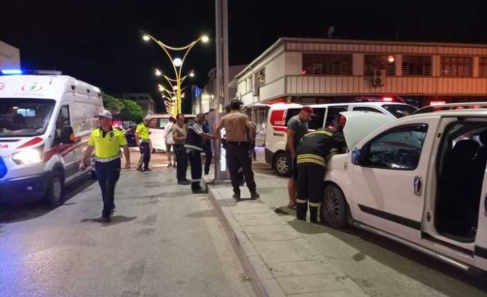 Erzincan'da minibüs ile hafif