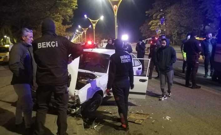 Erzincan'da Trafik Kazası Erzincan'da meydana gelen trafik kazasında 1 kişi yaralandı