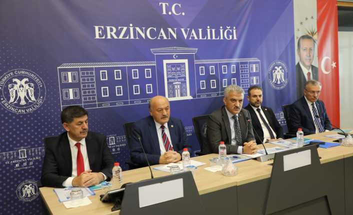 Erzincan Kültür Sanat Günleri Lansman toplantısı AFAD toplantı salonunda yapıldı.