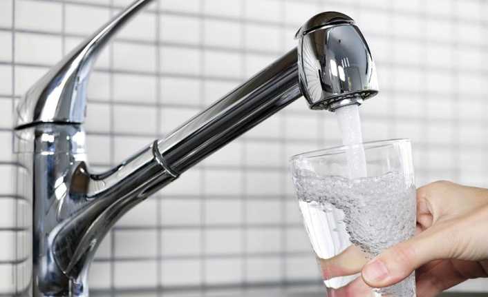 Erzincanlılar hazır sulara boşuna para vermesin Erzincan Belediyesi 235 Milyon TL’lik bir yatırımla içme Suyu Şebekesi’ni