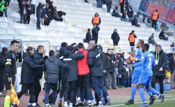 Spor Toto Süper Lig’in 12. haftasında B.B. Erzurumspor, sahasında karşılaştığı