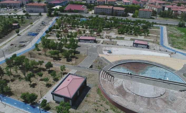 Esentepe Yaşlı Yaşam Merkezi 07 Haziran 2023 Çarşamba günü faaliyetine