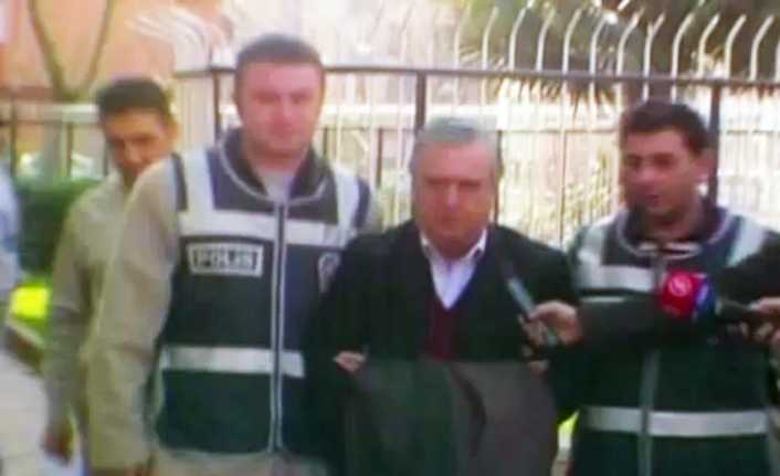 Milli Savunma Eski Bakanı Mehmet Ercan Vuralhan’ın Sirkeci’de boğazından bıçaklanarak