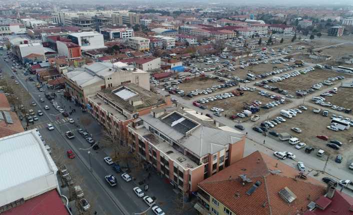 Yeni Şehir Esnaflar Çarşısında