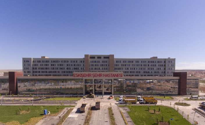 Eskişehir, kamu-özel işbirliği kapsamında yapılan şehir hastanesine kavuşmak için gün