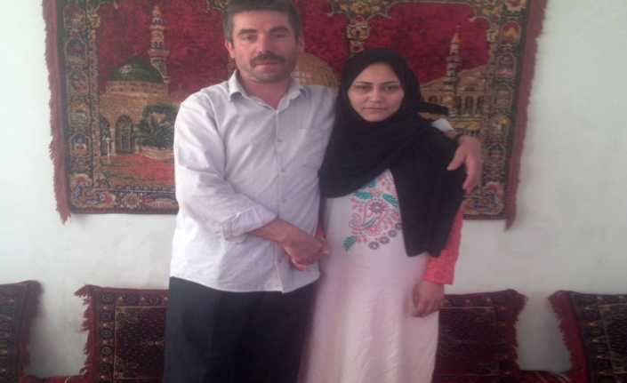 Kırıkkale’de yaşayan Ramazan Akbaş, Afganistan’da ilk görüşte aşık olup evlendiği