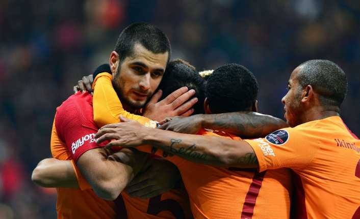 Galatasaray, Çaykur Rizespor galibiyetiyle Türk Telekom Stadyumu’ndaki yenilmemezlik serisini 27’ye