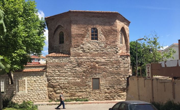 İstanbul Fatih’teki tarihi Şeyh Süleyman Mescidi’nin restorasyonu esnasında orijinalliğini koruyan