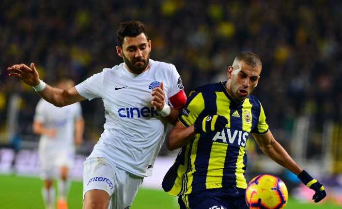 Spor Toto Süper Lig’in 14. hafta mücadelesinde Fenerbahçe, taraftarı önünde