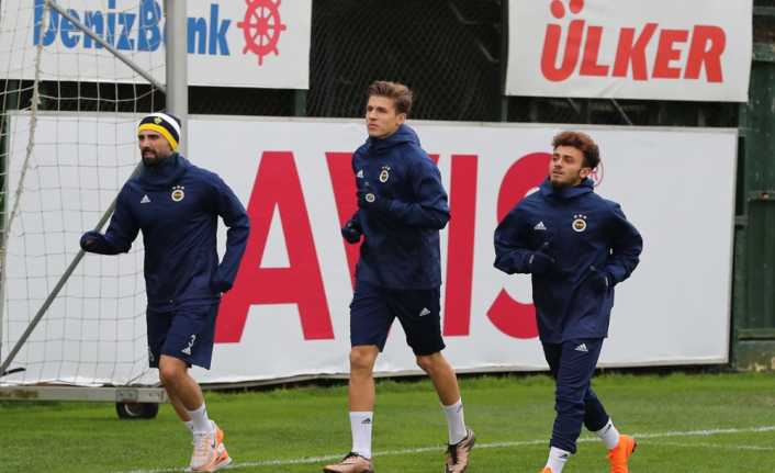 Fenerbahçe, Spor Toto Süper Lig’in 15. haftasında deplasmanda karşılaşacağı Akhisarspor