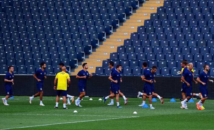 UEFA Şampiyonlar Ligi 3. Ön Eleme Turu’nda Benfica ile rövanş