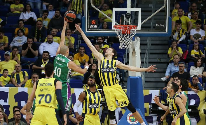THY Euroleague’in normal sezonun son haftasında Fenerbahçe Doğuş, sahasında İspanyol