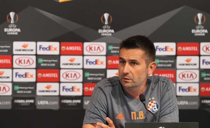 Dinamo Zagreb Teknik Direktörü Nenad Bjelica, Fenerbahçe’nin dünyanın en büyük