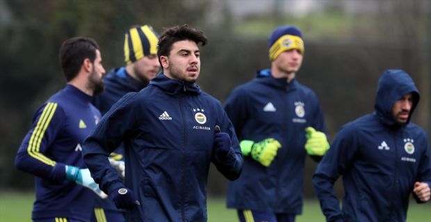 Fenerbahçe, Spor Toto Süper Lig'in 25. haftasında yarın deplasmanda Evkur