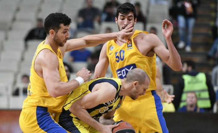 Fenerbahçe Erkek Basketbol Takımı, Atina’da düzenlenen Pavlos Giannakopoulos Turnuvası’nın ilk