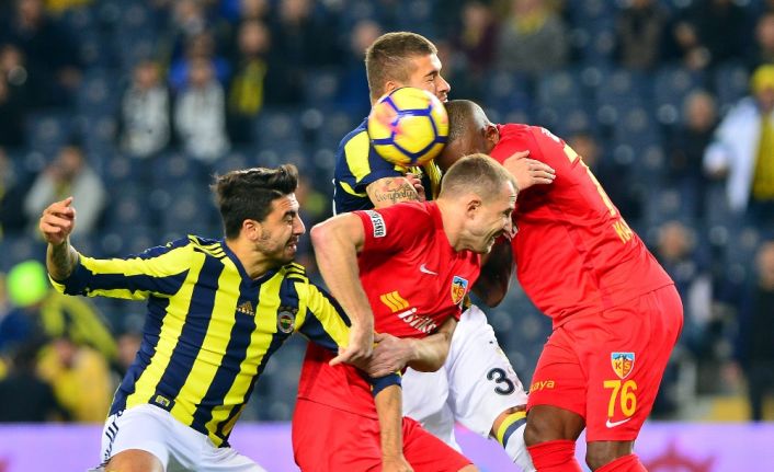 Fenerbahçe, Spor Toto Süper Lig’de yarın oynayacağı Kayserispor maçında galibiyetle