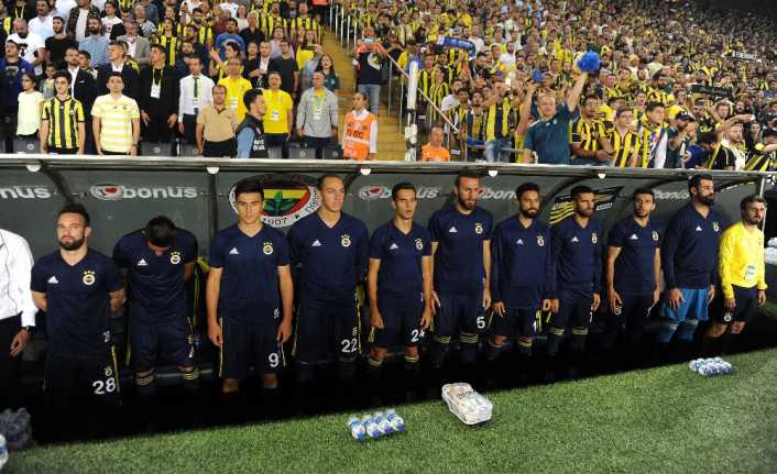 Fenerbahçe’nin Beşiktaş ile oynayadığı derbide sarı-lacivertlilerde yeni transfer olan 6