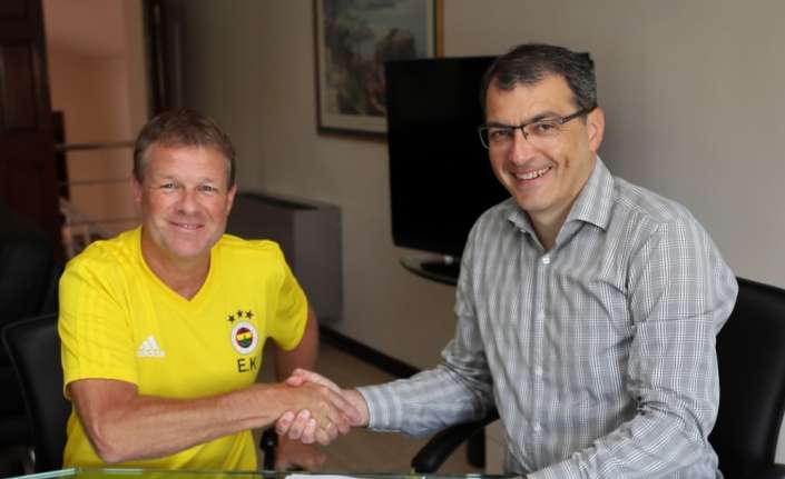 Fenerbahçe’de yardımcı antrenörlüğe getirilen Hollandalı başarılı futbol adamı Erwin Koeman